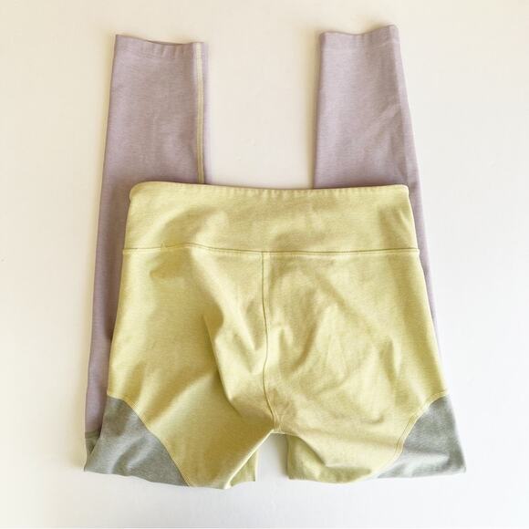 Outdoor Voices Warm Up 7/8 Leggings - Picture 2 of 4